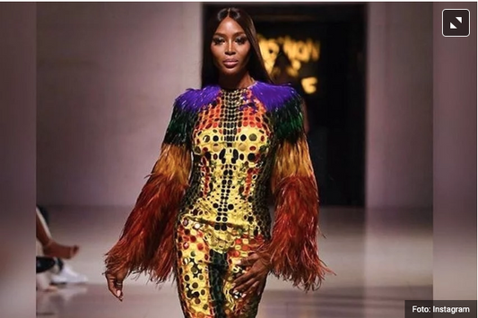 Check out Naomi Campbell's spectacular performance at the closing of Yves Saint Laurent-Ultrabasic blog-fashion and celebrity news