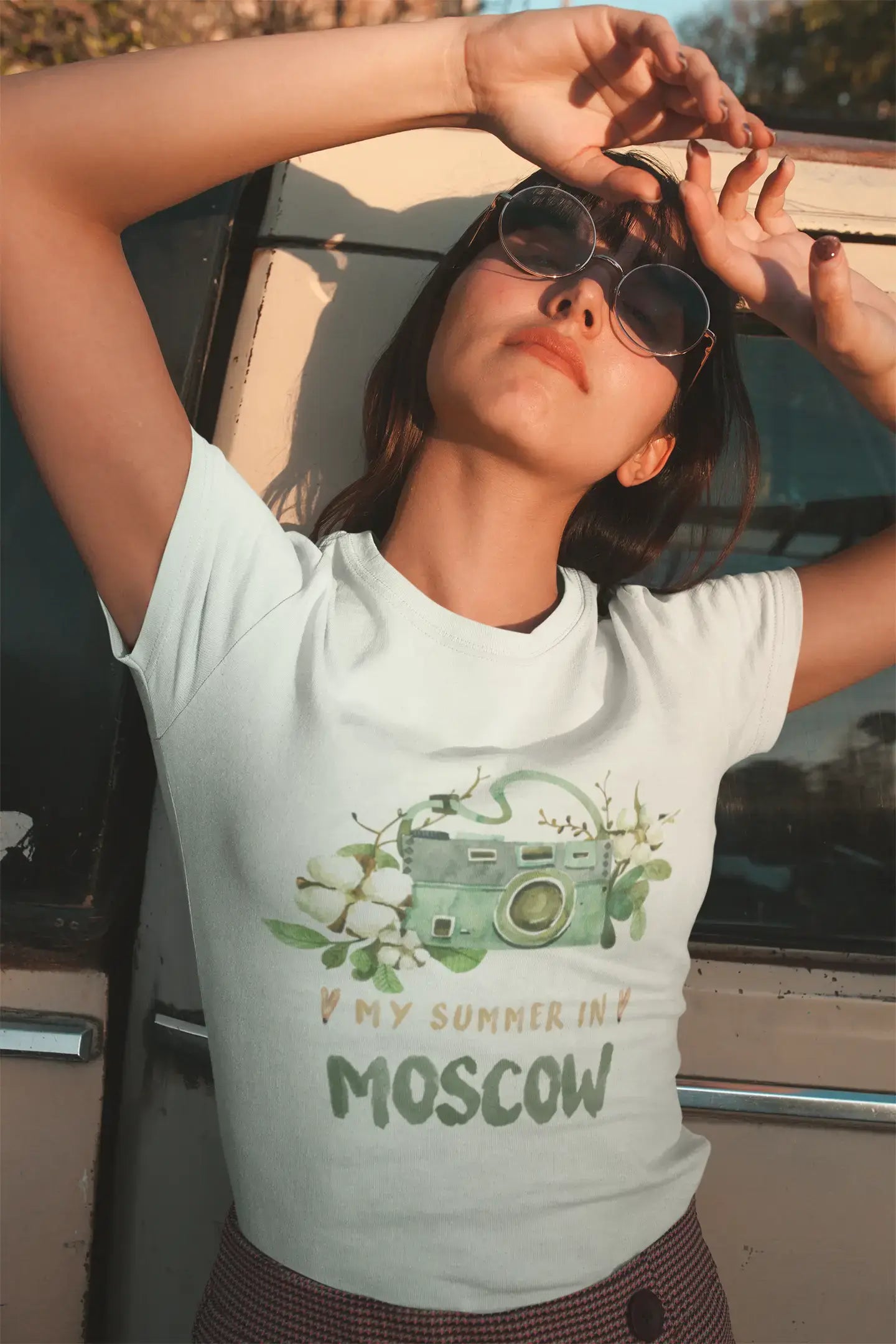 Moscow, Women's Short Sleeve Round Neck T-shirt 00073