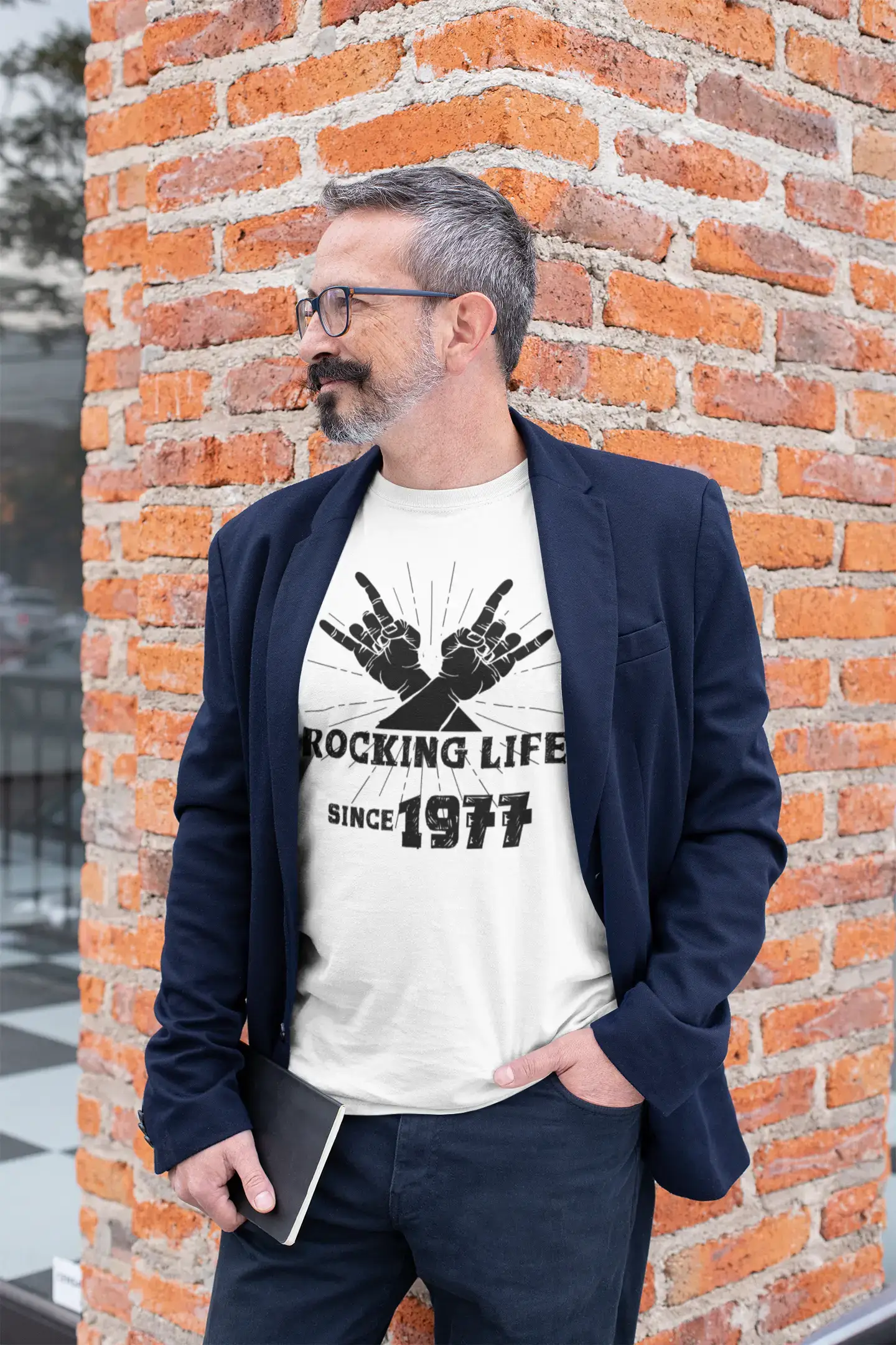 Rocking Life Since 1977 Men's T-shirt White Birthday Gift 00400