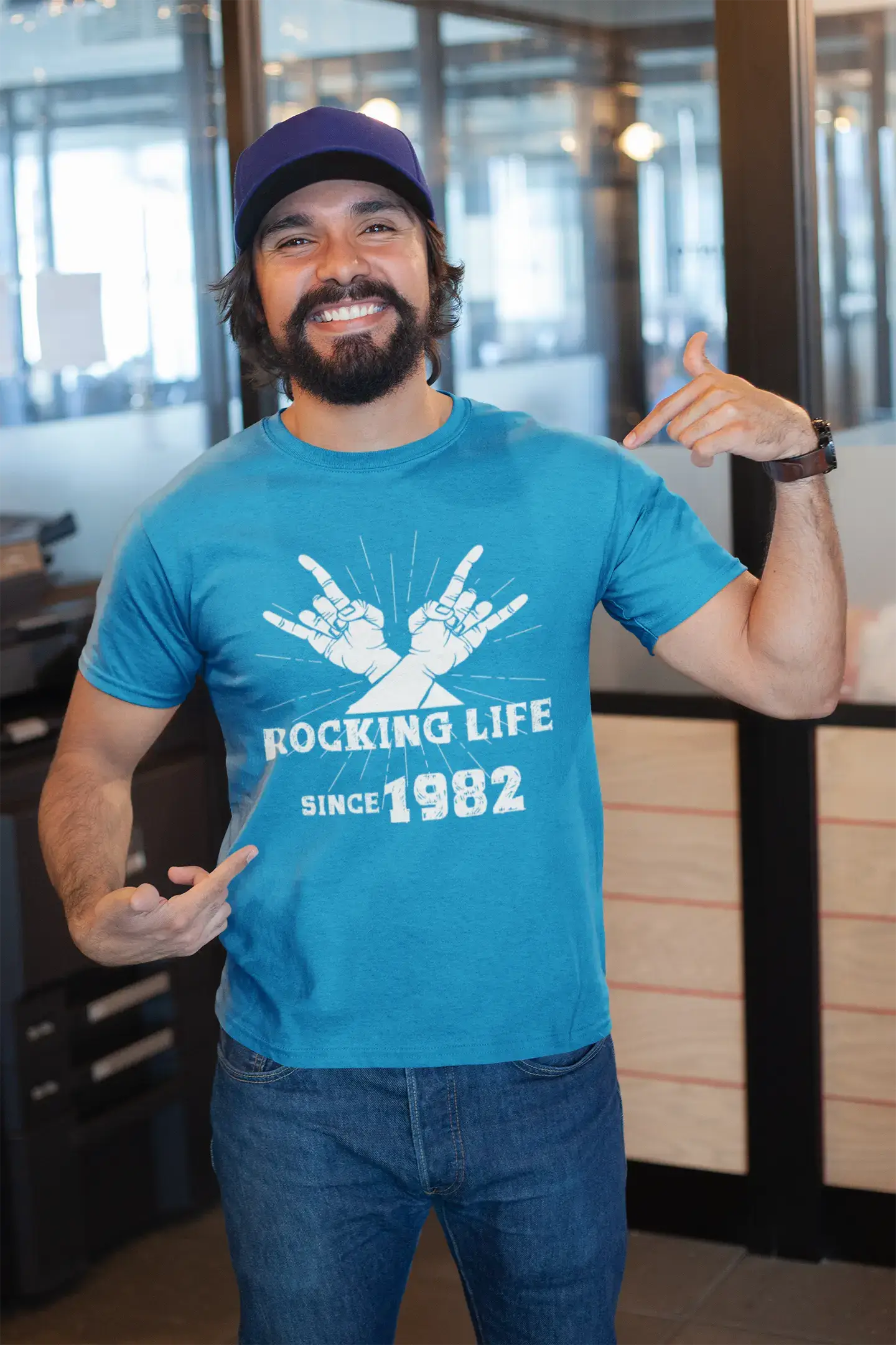 Rocking Life Since 1982 Men's T-shirt Blue Birthday Gift 00421