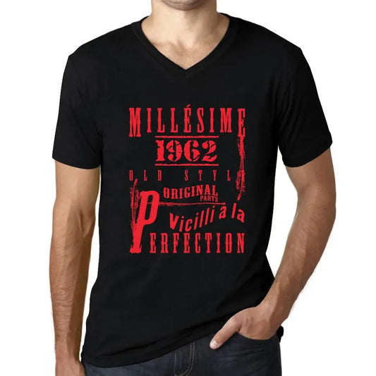 Men's Graphic T-Shirt V Neck Vintage Aged to Perfection 1962 – Millésime Vieilli à la Perfection 1962 – 62nd Birthday Anniversary 62 Year Old Gift 1962 Vintage Eco-Friendly Short Sleeve Novelty Tee