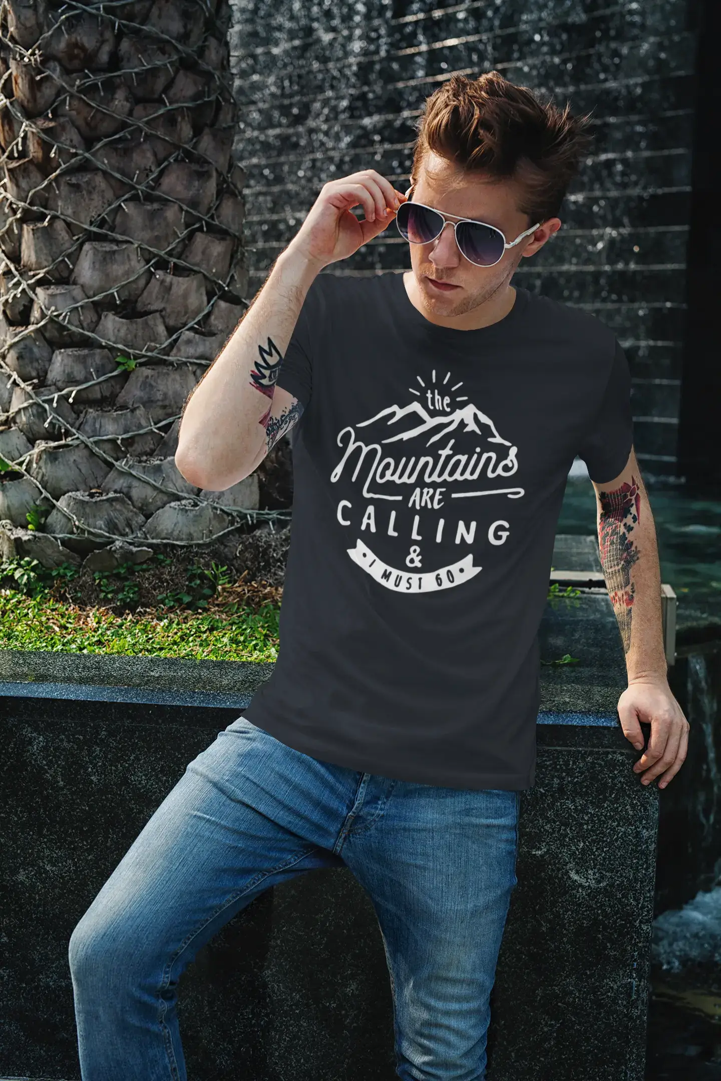 ULTRABASIC - Graphic Printed Men's The Mountains Are Calling And I Must Go Hiking Tee Denim