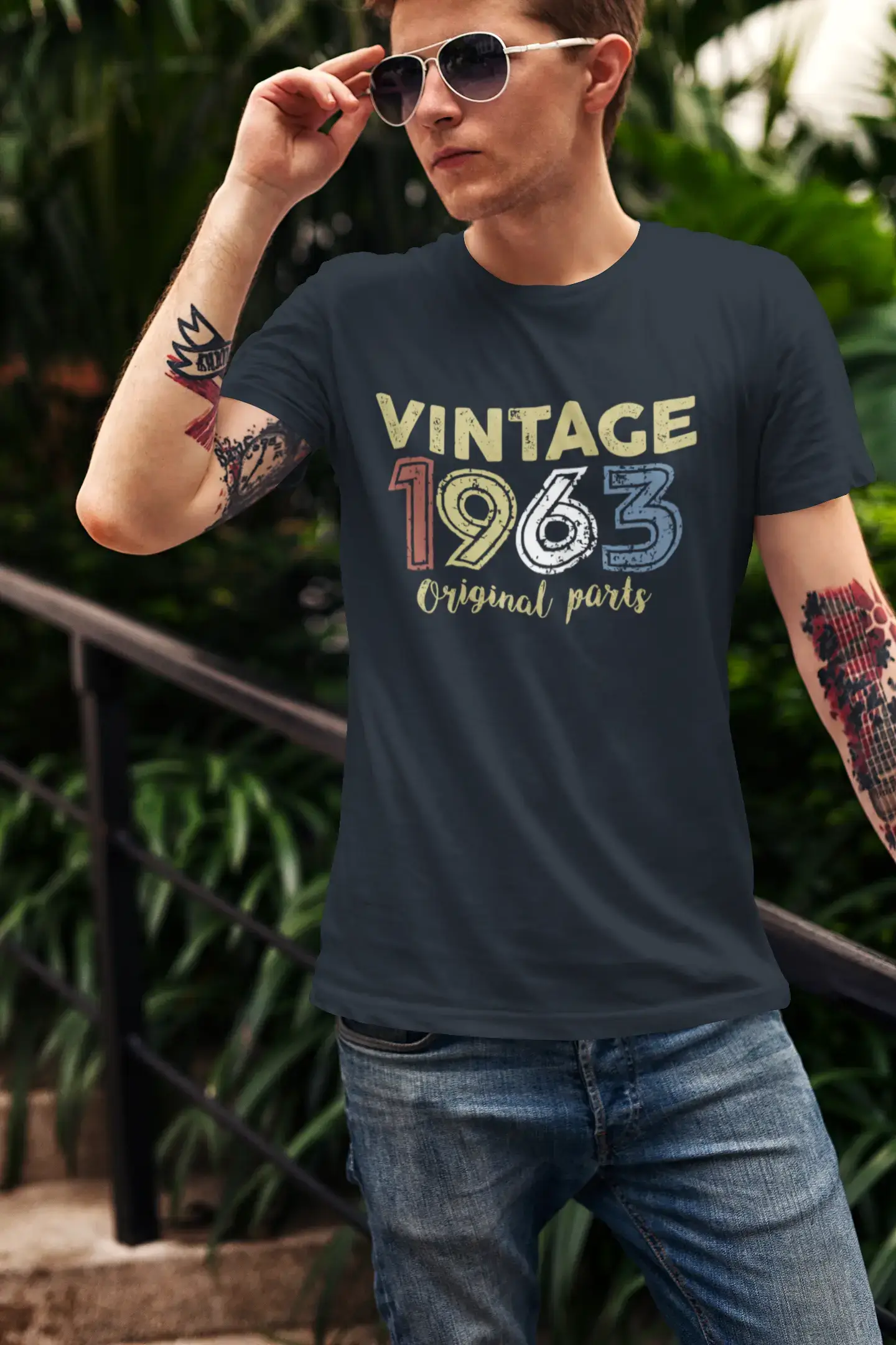 ULTRABASIC - Graphic Printed Men's Vintage 1963 T-Shirt Deep Black