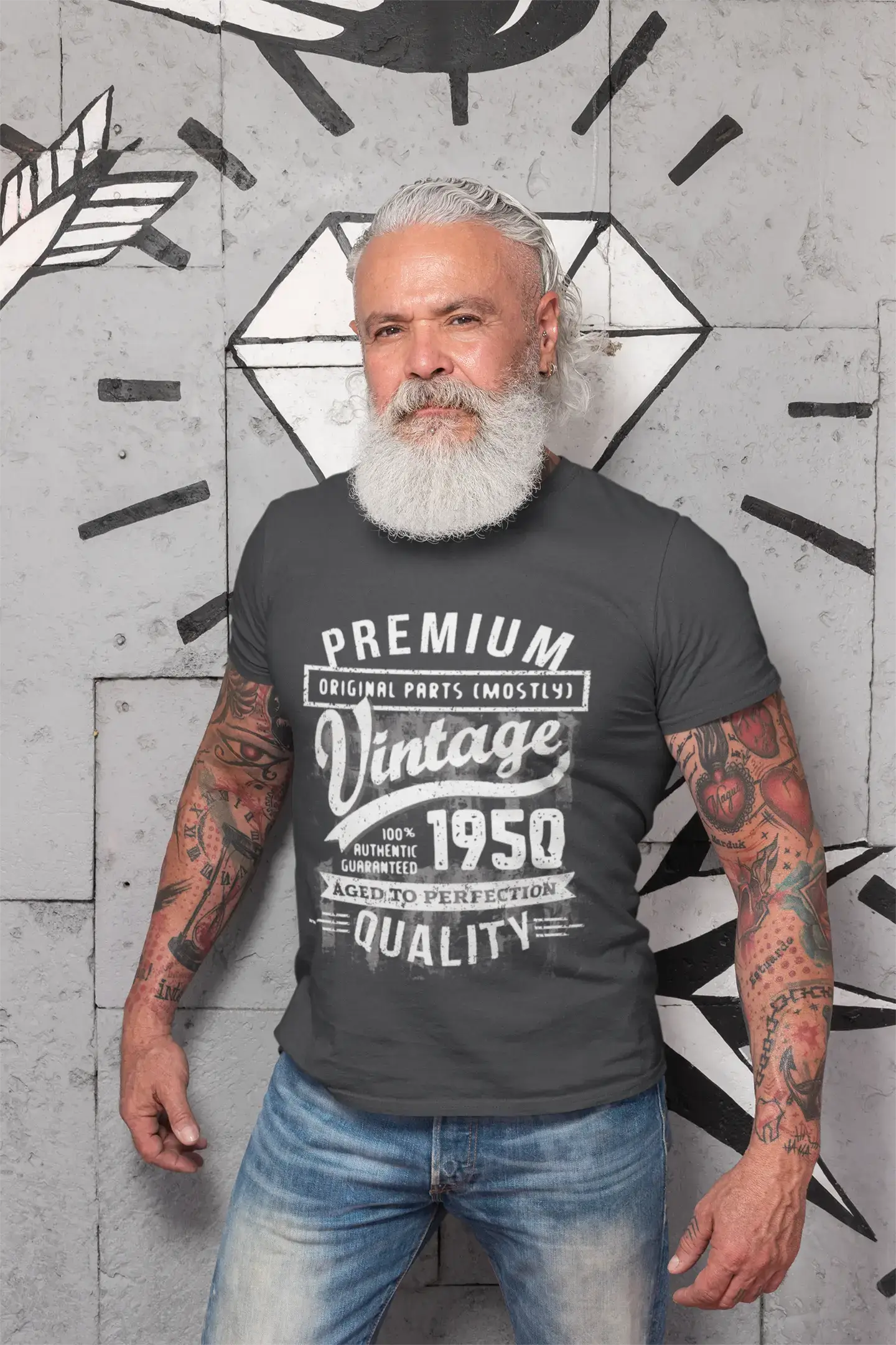 ULTRABASIC - Graphic Men's 1950 Aged to Perfection Birthday Gift T-Shirt