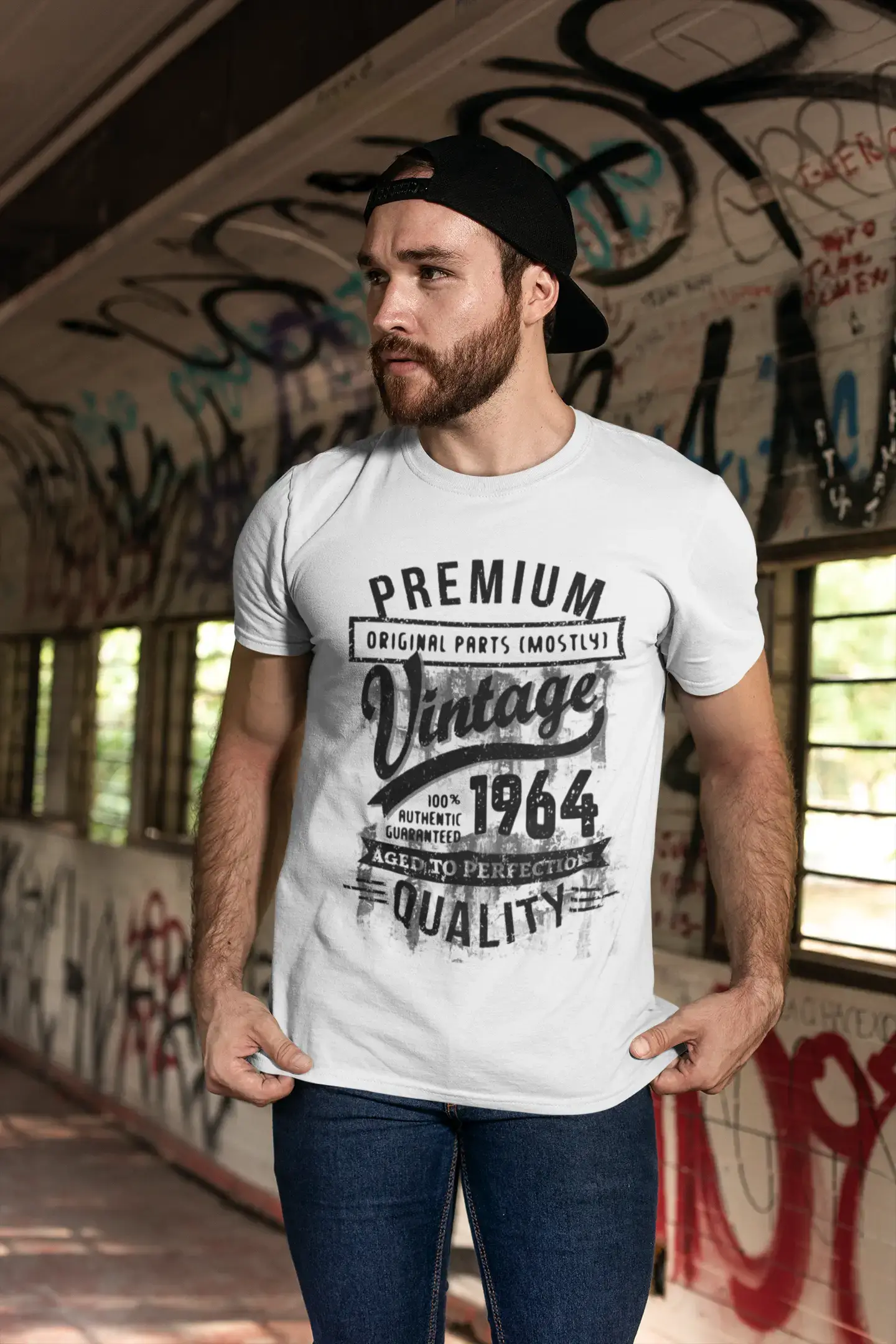 ULTRABASIC - Graphic Men's 1964 Aged to Perfection Birthday Gift T-Shirt