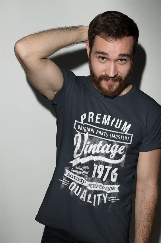 ULTRABASIC - Graphic Men's 1976 Aged to Perfection Birthday Gift T-Shirt