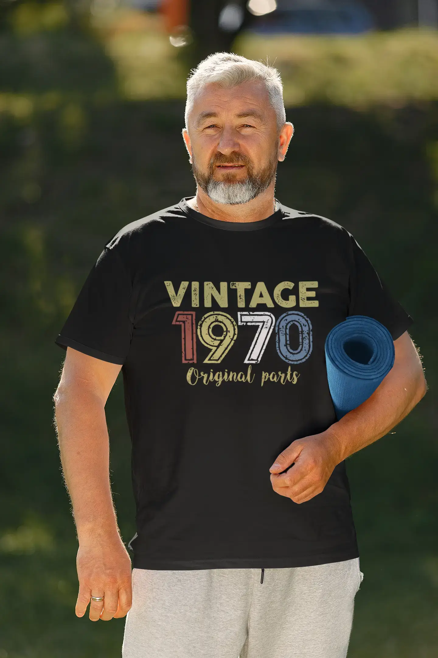 ULTRABASIC - Graphic Printed Men's Vintage 1970 T-Shirt Deep Black
