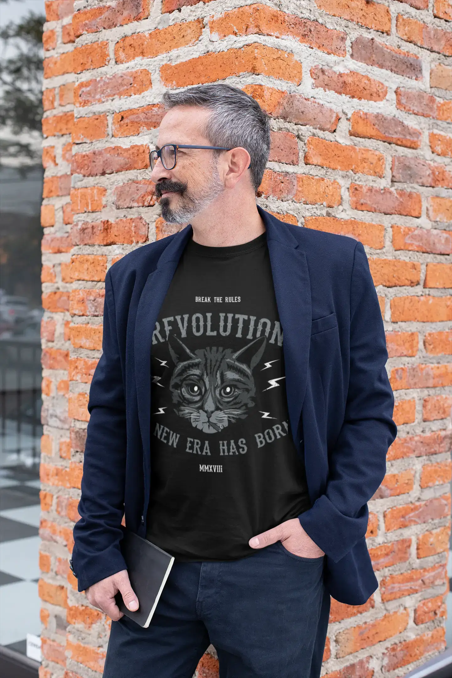ULTRABASIC Men's T-Shirt Break the Rules - Cat Revolution Funny Shirt for Men