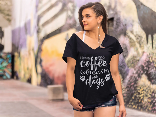 ULTRABASIC Women's T-Shirt I Run On Coffee, Sarcasm And Dogs - Short Sleeve Tee Shirt Tops