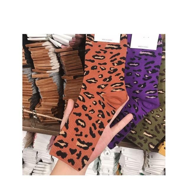 Jeseca Women Fashion Leopard Print Socks Winter Warm Harajuku Retro Vintage Sock for Girls Christmas Gift 2019 Autumn Sales Hot